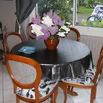 Bed & Breakfast Chambres D'hotes Vignes Et Loire 3*
