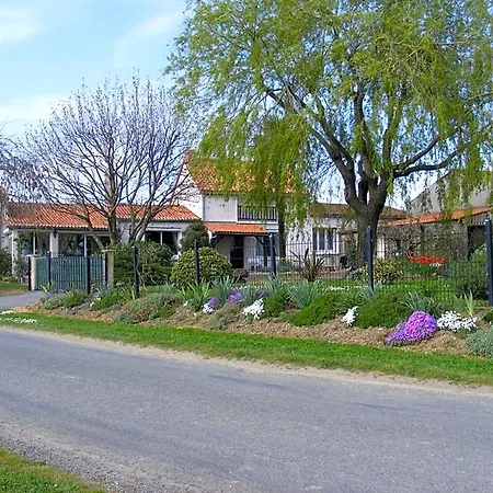 Chambres D'hotes Vignes Et Loire 3*