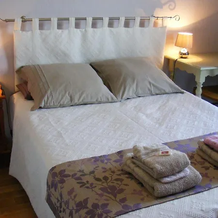 D'hotes Vignes Et Loire Frühstückspension